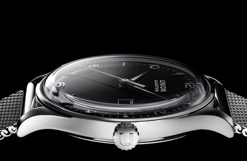 How to wind a Union Glashütte watch with watch winder