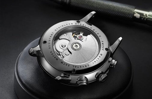 Qual è la differenza tra orologio meccanico automatico e orologio meccanico