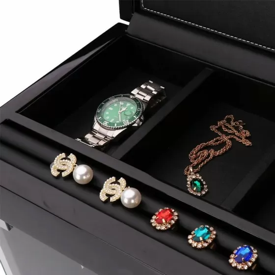 Extra Storage of black automatic watch winder showing 4 rotating winding slots