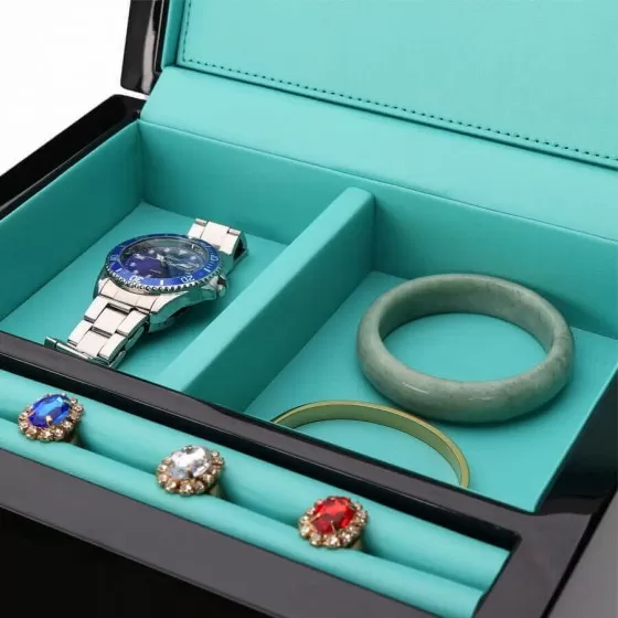 Extra Storage of Tiffany blue automatic watch winder with quiet motor 