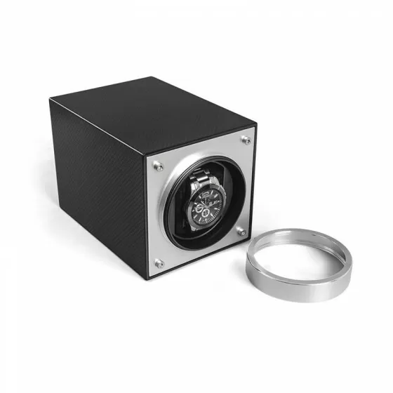 Single Watch Winder in Carbon Fiber Finish and Aluminium