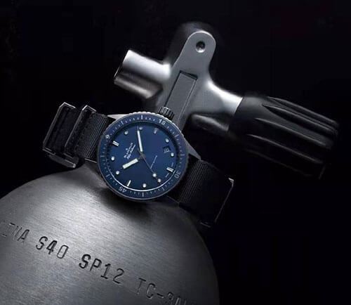 Montre en céramique Blancpain