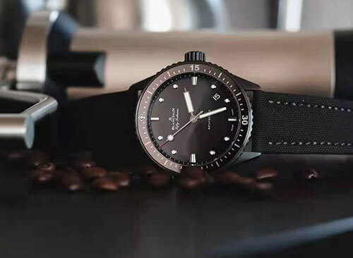 Montre en céramique Blancpain