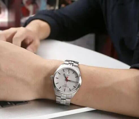 The difference between a famous watch and an ordinary watch