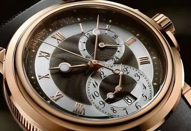 Independent sub-dial