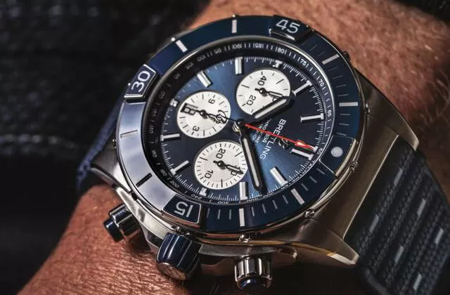 Chronograph function watch