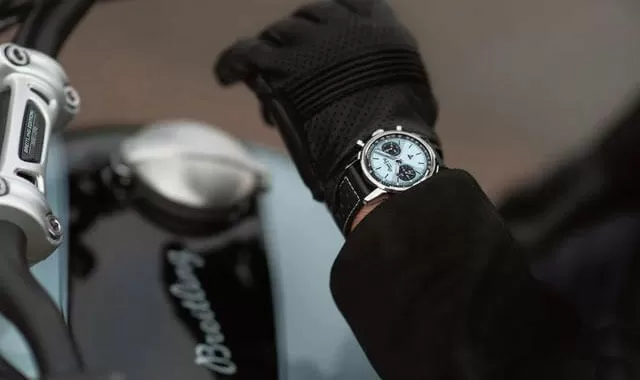 Breitling × Triumph Motorcycle