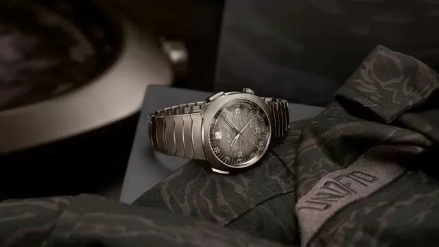 H. Moser & Cie.×UNDEFEATED