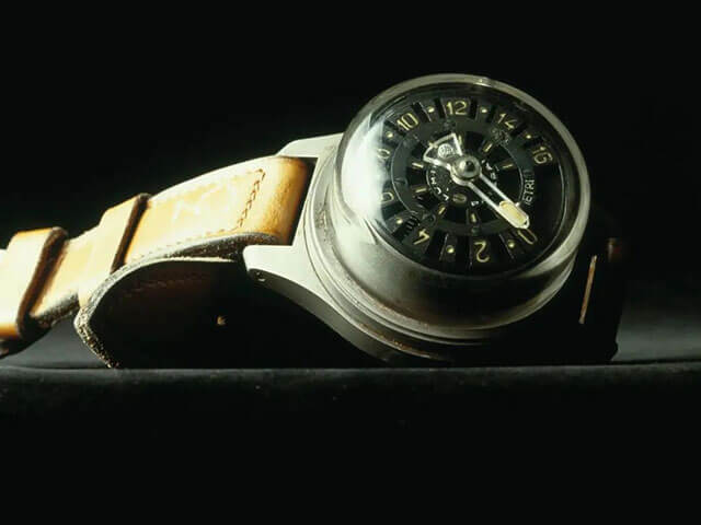 Panerai Bourdon pressure gauge